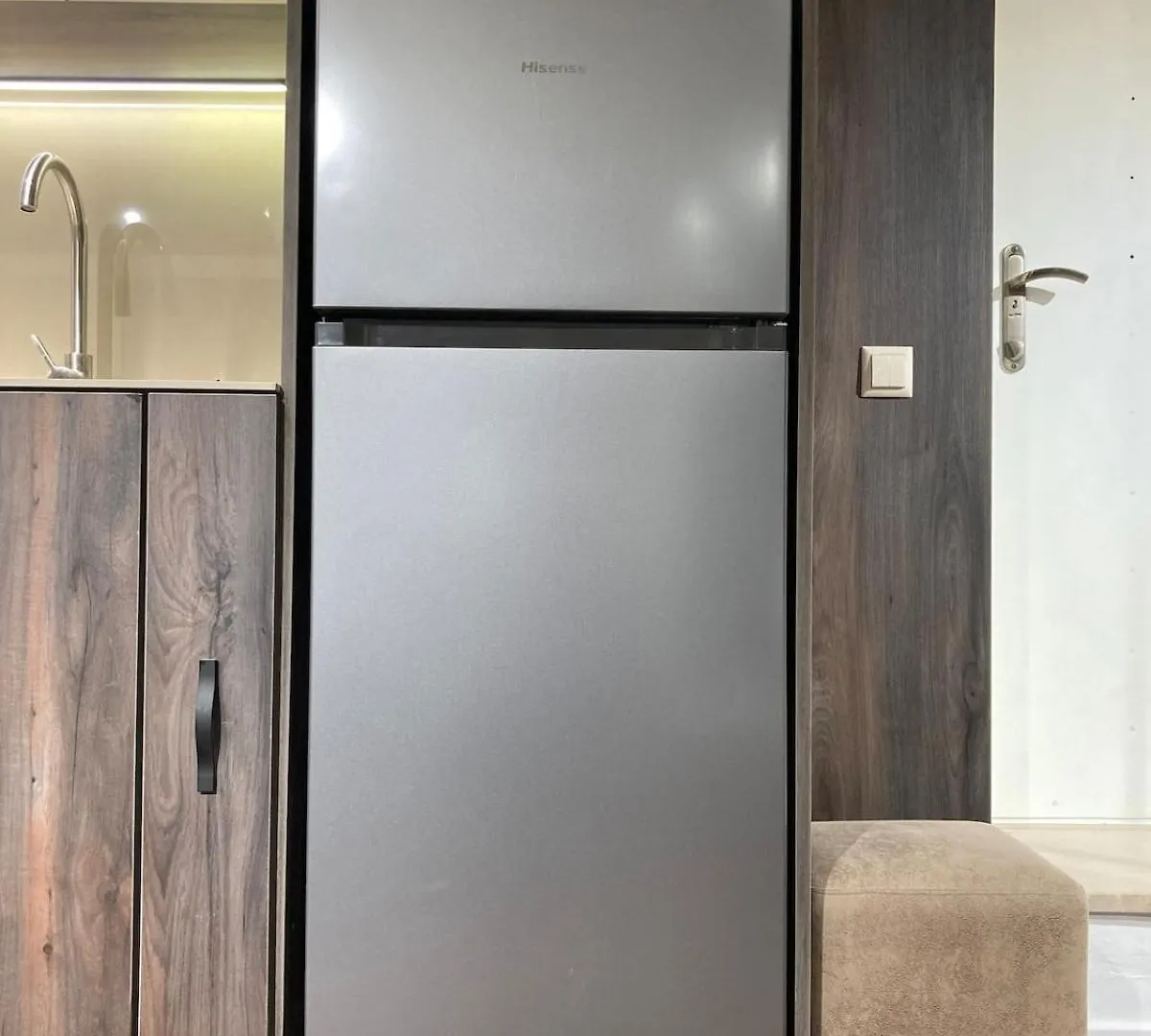 A Cozy And Comfortable Semi-Basement Apartment Tiflis 0*,